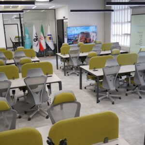 میز کار یک ماهه (خوراسگان)